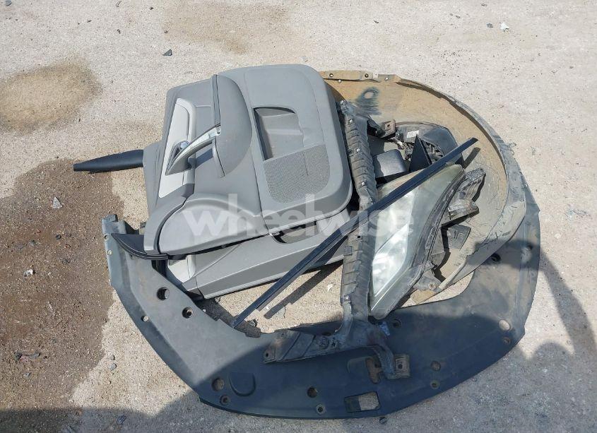 Photo 12 of 2014 Chevrolet Traverse LS (VIN 1GNKRFEDXEJ271038)