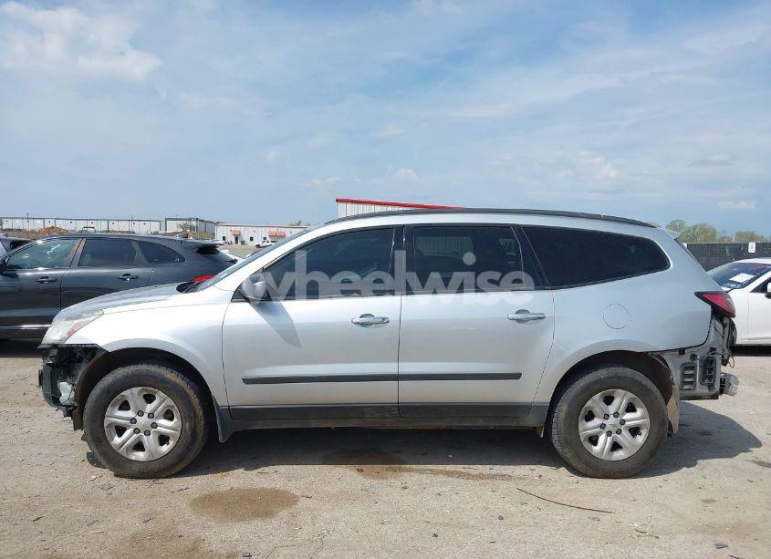 Photo 15 of 2014 Chevrolet Traverse LS (VIN 1GNKRFEDXEJ271038)