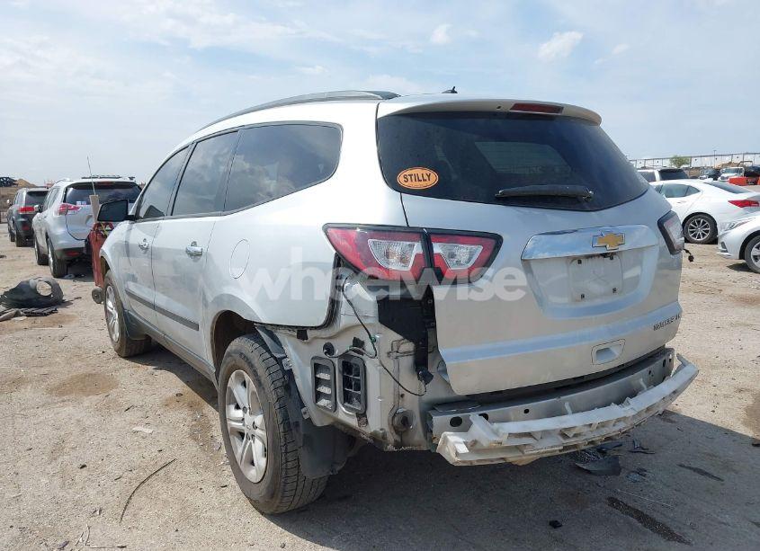 Photo 3 of 2014 Chevrolet Traverse LS (VIN 1GNKRFEDXEJ271038)