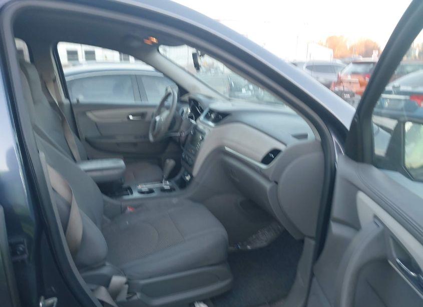 Photo 5 of 2014 Chevrolet Traverse LS (VIN 1GNKRFEDXEJ312476)