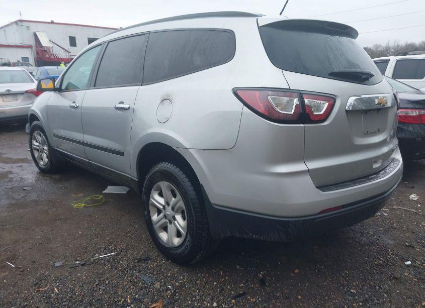 Photo 3 of 2015 Chevrolet Traverse LS (VIN 1GNKRFEDXFJ238364)
