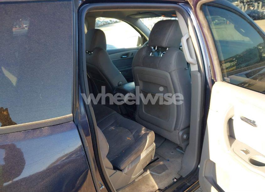 Photo 8 of 2015 Chevrolet Traverse LS (VIN 1GNKRFEDXFJ239725)