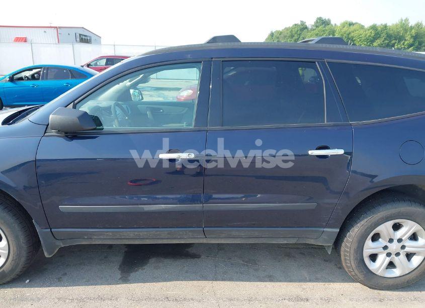 Photo 15 of 2015 Chevrolet Traverse LS (VIN 1GNKRFEDXFJ346323)