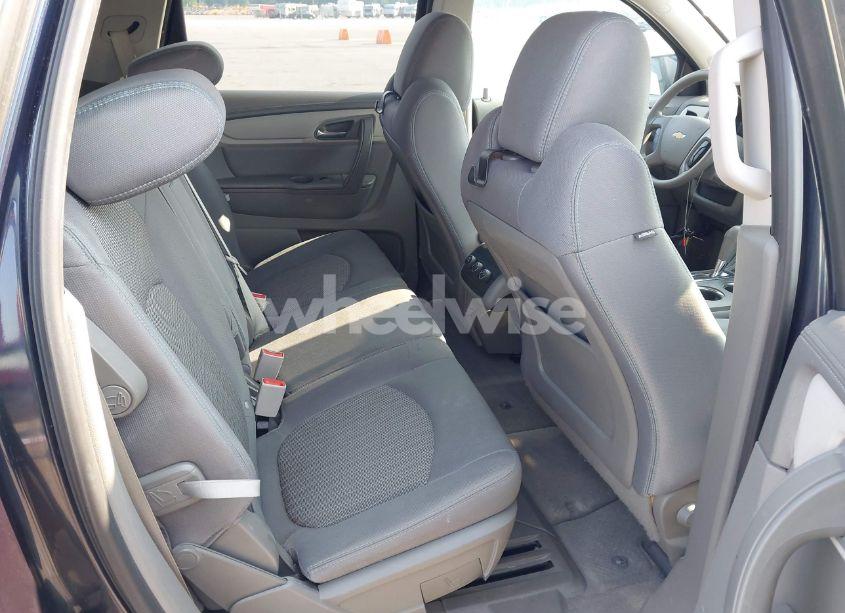 Photo 8 of 2015 Chevrolet Traverse LS (VIN 1GNKRFEDXFJ346323)