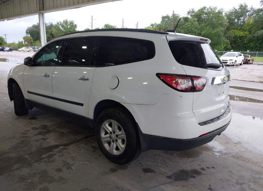 Photo 3 of 2016 Chevrolet Traverse LS (VIN 1GNKRFEDXGJ160959)