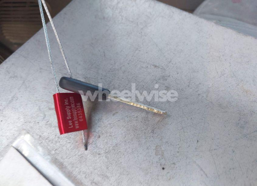 Photo 11 of 2016 Chevrolet Traverse LS (VIN 1GNKRFEDXGJ213319)