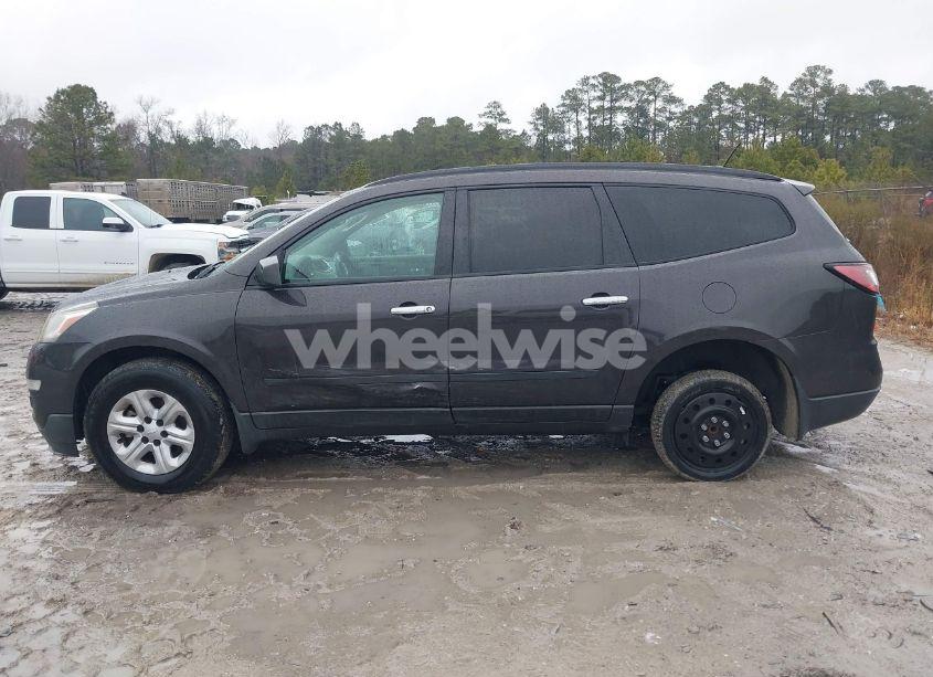 Photo 14 of 2017 Chevrolet Traverse LS (VIN 1GNKRFEDXHJ288913)