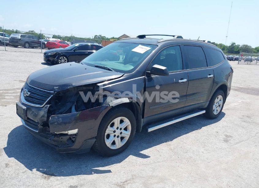 Photo 2 of 2013 Chevrolet Traverse LS (VIN 1GNKRFKD0DJ220960)
