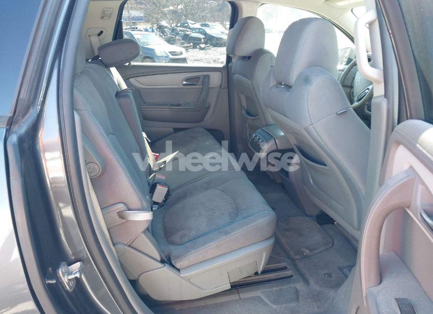 Photo 8 of 2013 Chevrolet Traverse LS (VIN 1GNKRFKD0DJ241257)