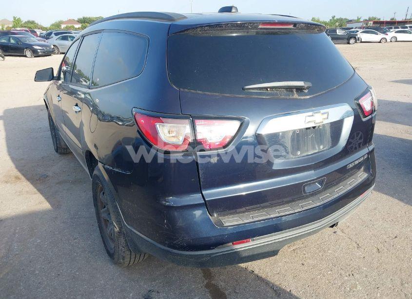 Photo 3 of 2016 Chevrolet Traverse LS (VIN 1GNKRFKD0GJ203600)