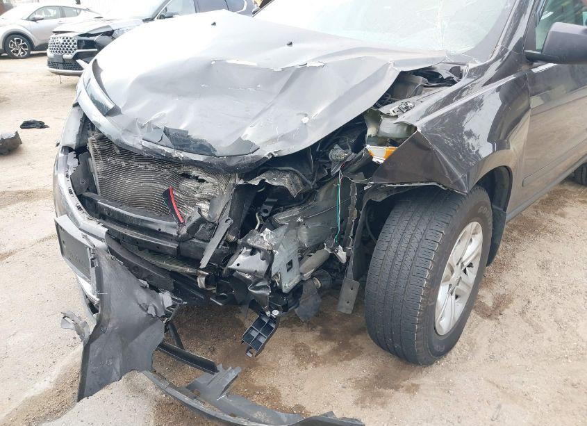 Photo 6 of 2017 Chevrolet Traverse LS (VIN 1GNKRFKD0HJ147059)