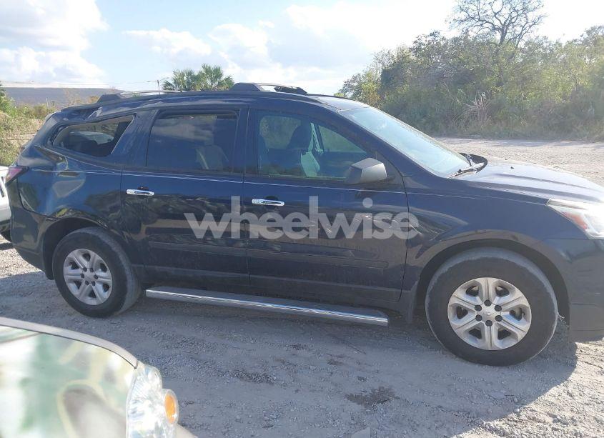 Photo 13 of 2017 Chevrolet Traverse LS (VIN 1GNKRFKD0HJ262549)