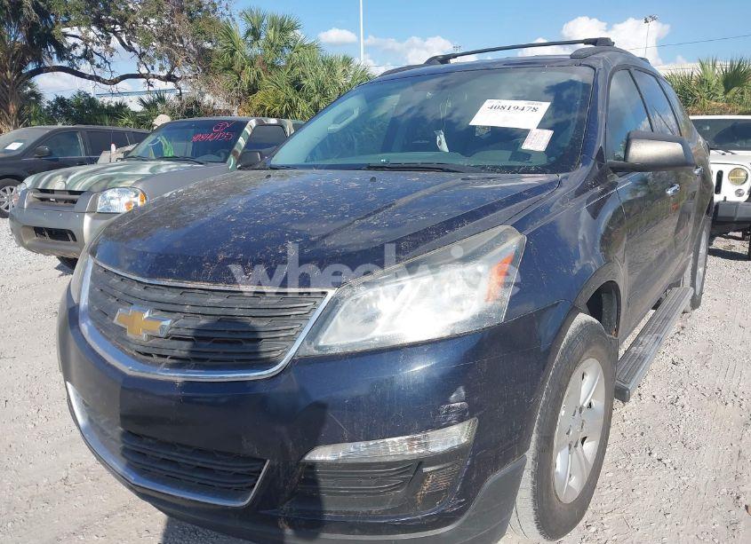 Photo 2 of 2017 Chevrolet Traverse LS (VIN 1GNKRFKD0HJ262549)