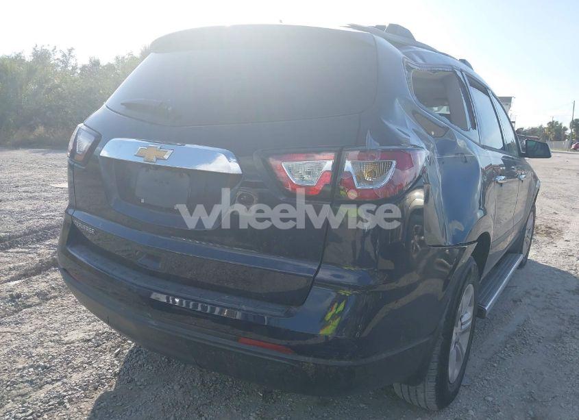 Photo 4 of 2017 Chevrolet Traverse LS (VIN 1GNKRFKD0HJ262549)