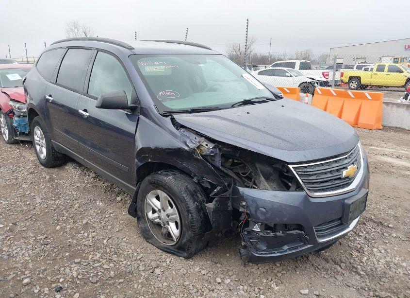 2014 Chevrolet Traverse LS (VIN 1GNKRFKD1EJ155716) main photo