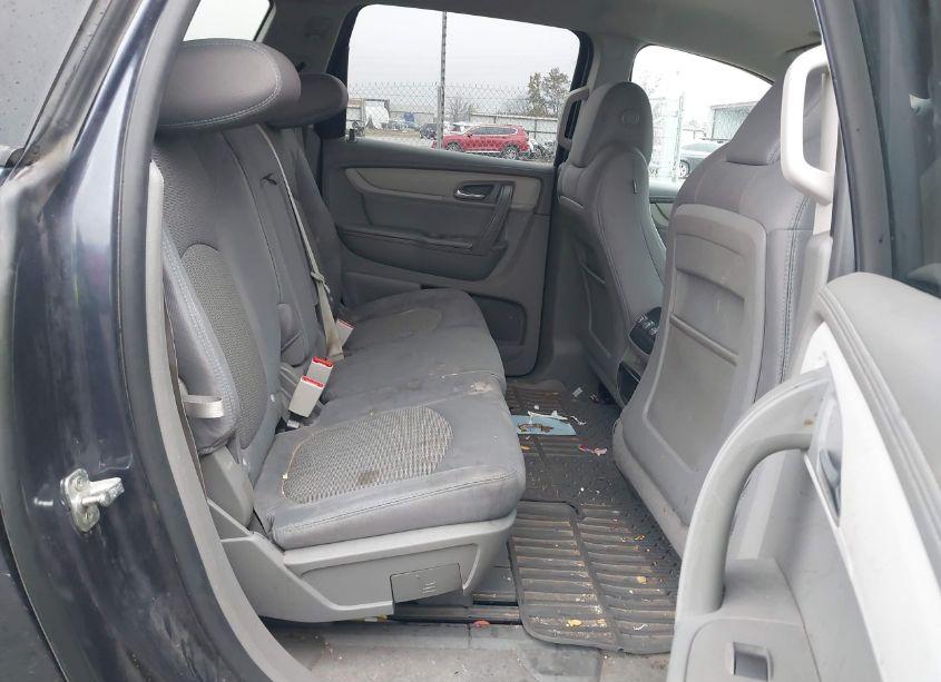 Photo 8 of 2014 Chevrolet Traverse LS (VIN 1GNKRFKD1EJ155716)