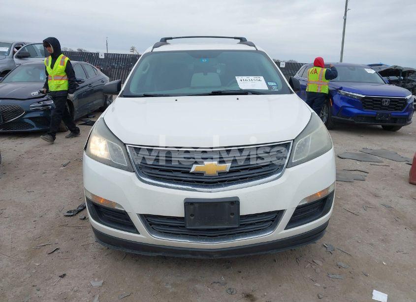 Photo 12 of 2013 Chevrolet Traverse LS (VIN 1GNKRFKD2DJ117992)