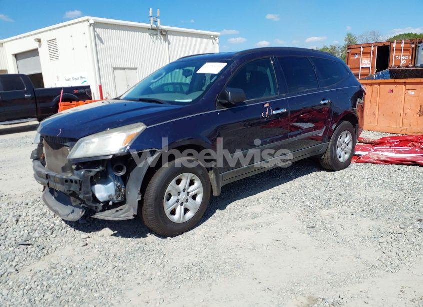 Photo 2 of 2017 Chevrolet Traverse LS (VIN 1GNKRFKD2HJ225972)