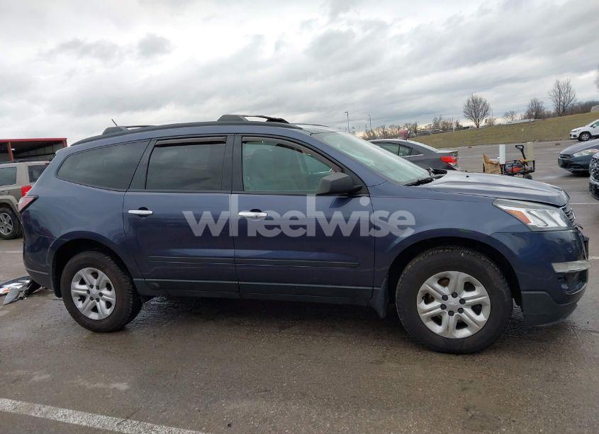Photo 14 of 2014 Chevrolet Traverse LS (VIN 1GNKRFKD3EJ209176)
