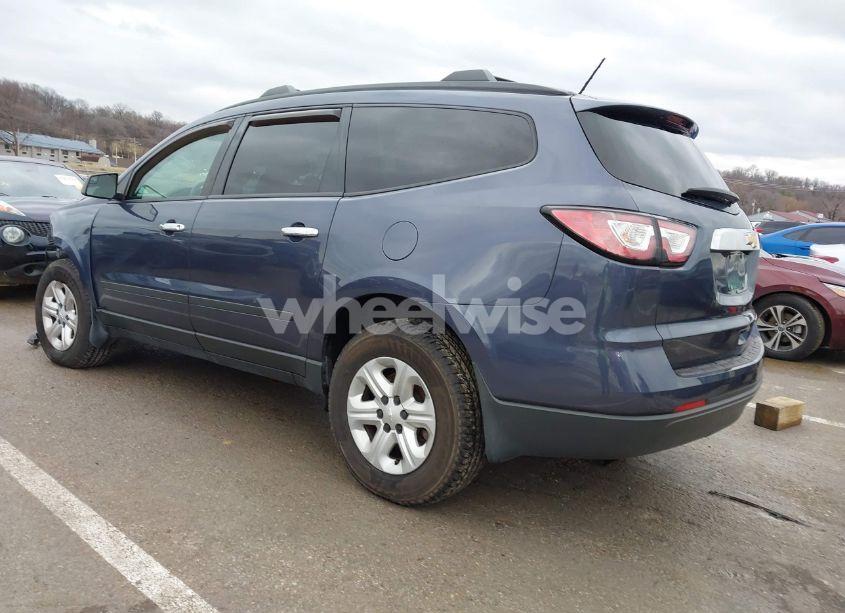 Photo 3 of 2014 Chevrolet Traverse LS (VIN 1GNKRFKD3EJ209176)