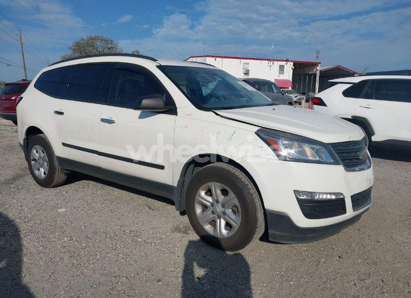 2015 Chevrolet Traverse LS (VIN 1GNKRFKD3FJ106129) main photo