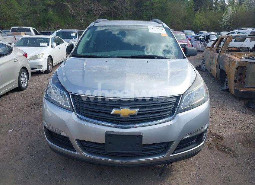 Photo 12 of 2016 Chevrolet Traverse LS (VIN 1GNKRFKD3GJ237322)