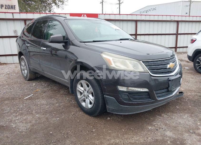 2016 Chevrolet Traverse LS (VIN 1GNKRFKD4GJ152151) main photo