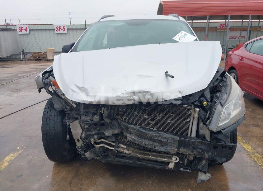 Photo 12 of 2017 Chevrolet Traverse LS (VIN 1GNKRFKD4HJ159182)