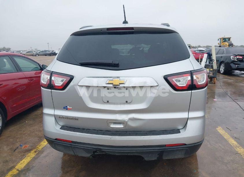 Photo 16 of 2017 Chevrolet Traverse LS (VIN 1GNKRFKD4HJ159182)
