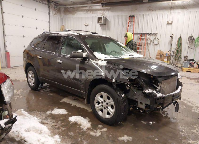 2016 Chevrolet Traverse LS (VIN 1GNKRFKD5GJ179519) main photo