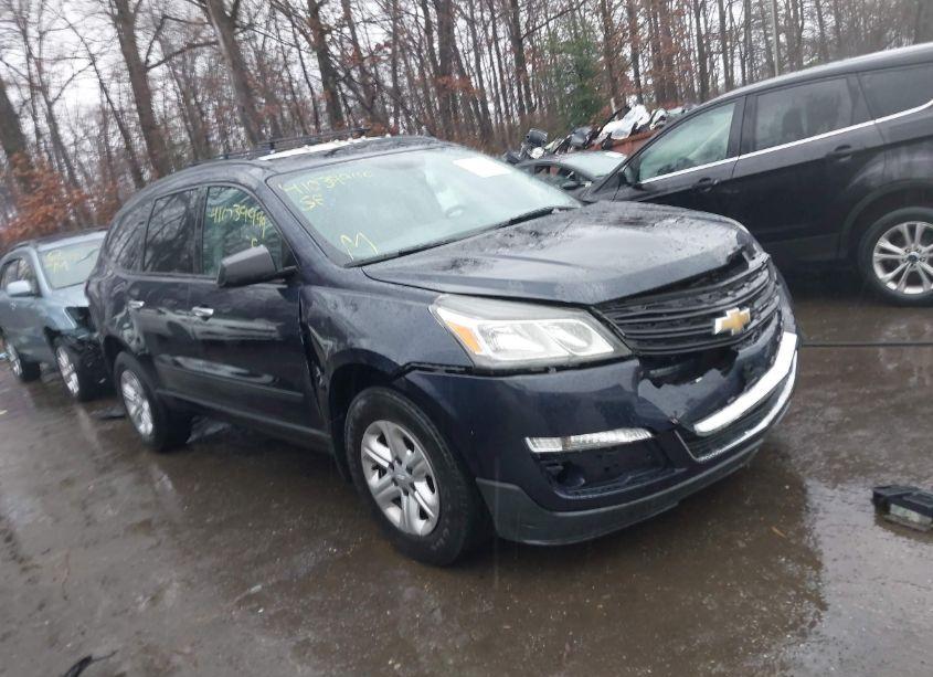 2016 Chevrolet Traverse LS (VIN 1GNKRFKD5GJ259564) main photo