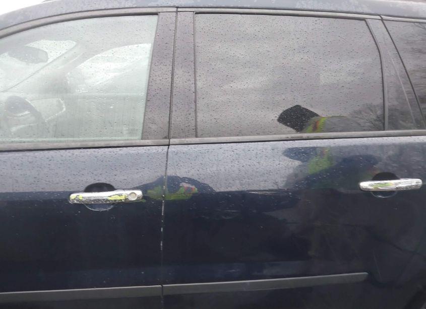 Photo 14 of 2016 Chevrolet Traverse LS (VIN 1GNKRFKD5GJ259564)