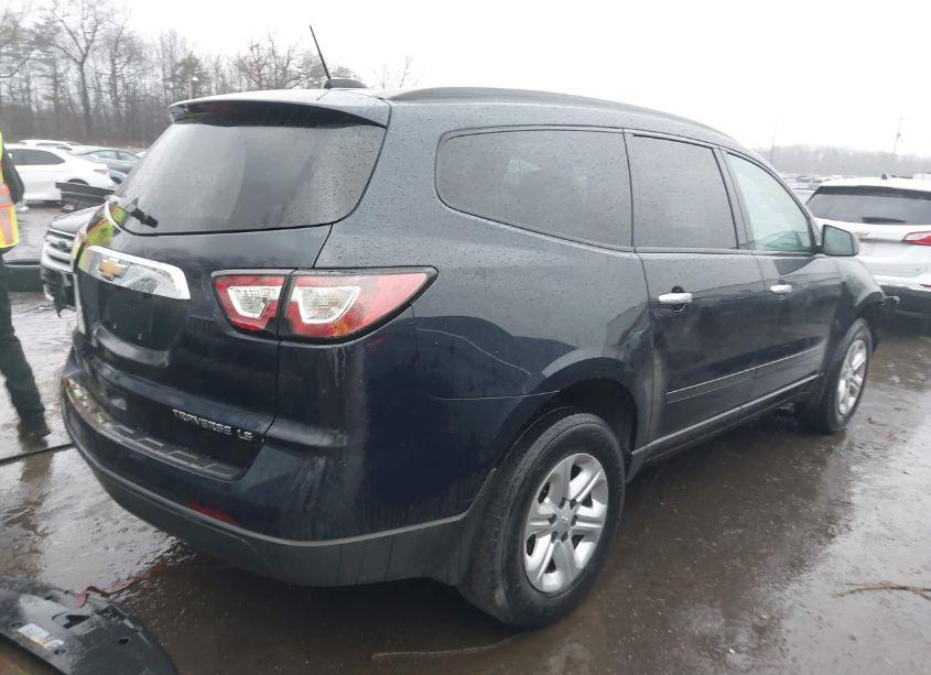 Photo 4 of 2016 Chevrolet Traverse LS (VIN 1GNKRFKD5GJ259564)