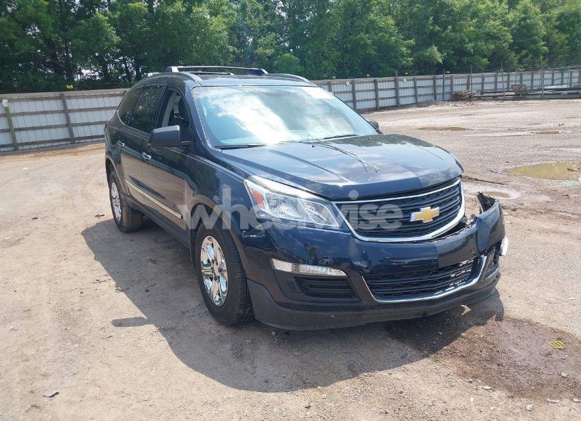 2017 Chevrolet Traverse LS (VIN 1GNKRFKD5HJ238330) main photo