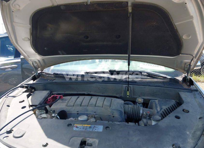 Photo 10 of 2017 Chevrolet Traverse LS (VIN 1GNKRFKD5HJ247271)