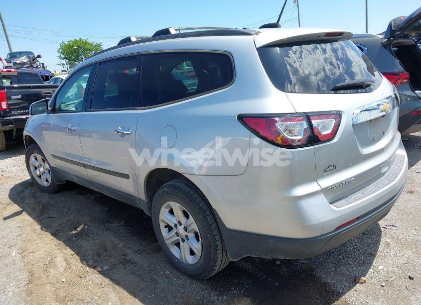 Photo 3 of 2017 Chevrolet Traverse LS (VIN 1GNKRFKD5HJ247271)
