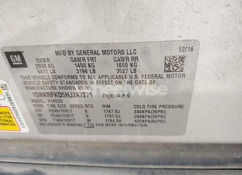 Photo 9 of 2017 Chevrolet Traverse LS (VIN 1GNKRFKD5HJ247271)