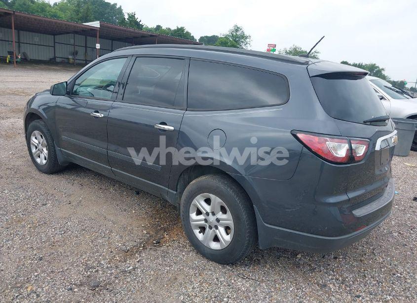 Photo 3 of 2014 Chevrolet Traverse LS (VIN 1GNKRFKD6EJ162077)