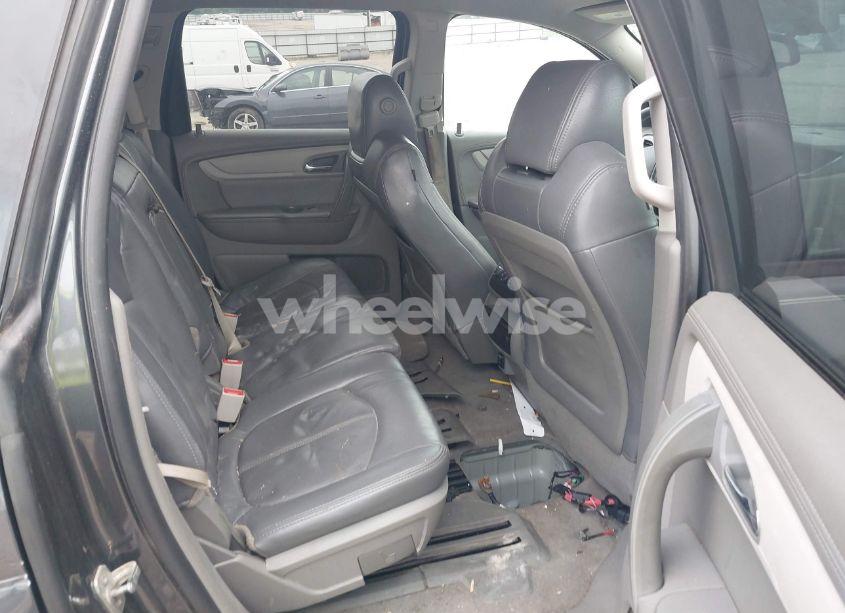 Photo 8 of 2014 Chevrolet Traverse LS (VIN 1GNKRFKD6EJ162077)