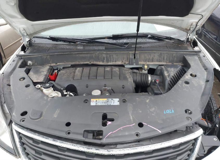 Photo 10 of 2017 Chevrolet Traverse LS (VIN 1GNKRFKD6HJ106984)