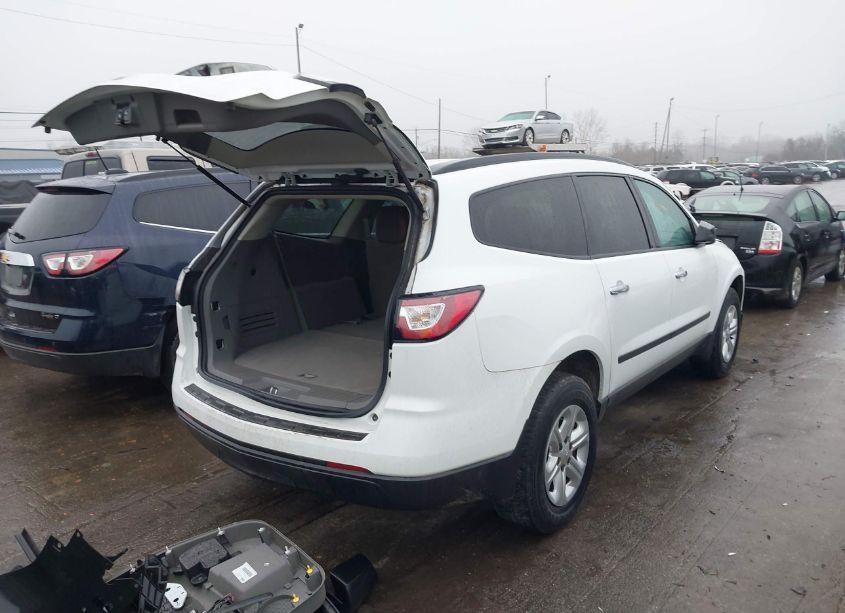 Photo 4 of 2017 Chevrolet Traverse LS (VIN 1GNKRFKD6HJ106984)