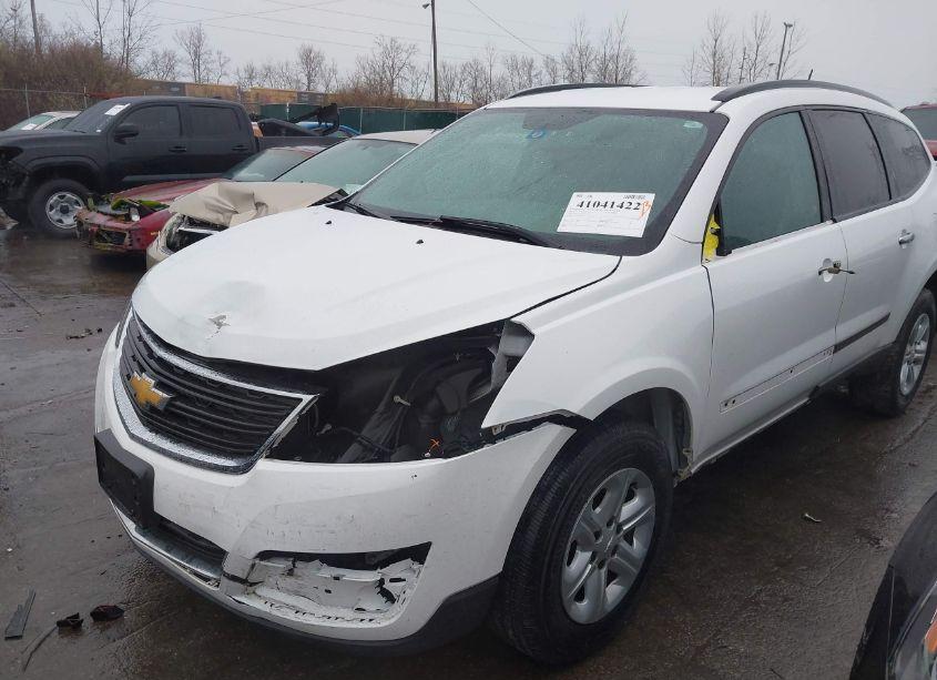 Photo 6 of 2017 Chevrolet Traverse LS (VIN 1GNKRFKD6HJ106984)