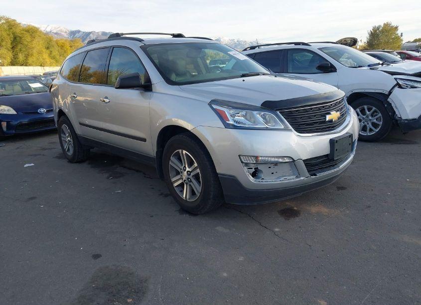 2017 Chevrolet Traverse LS (VIN 1GNKRFKD6HJ346407) main photo