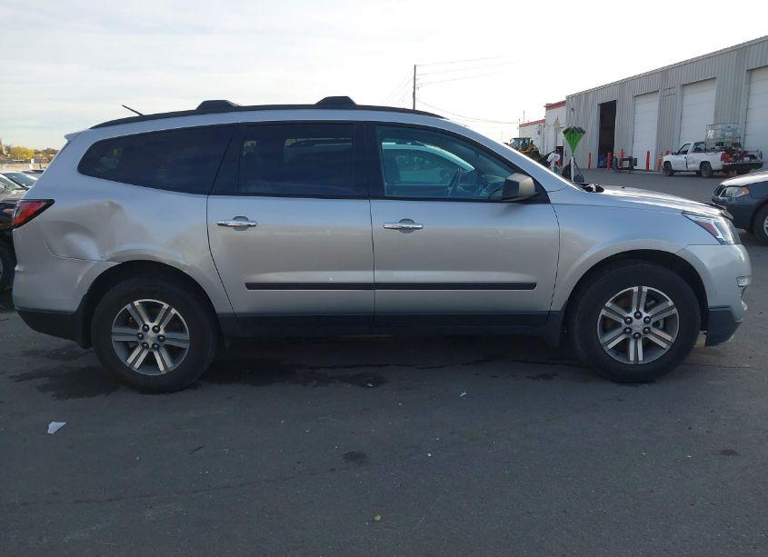 Photo 13 of 2017 Chevrolet Traverse LS (VIN 1GNKRFKD6HJ346407)