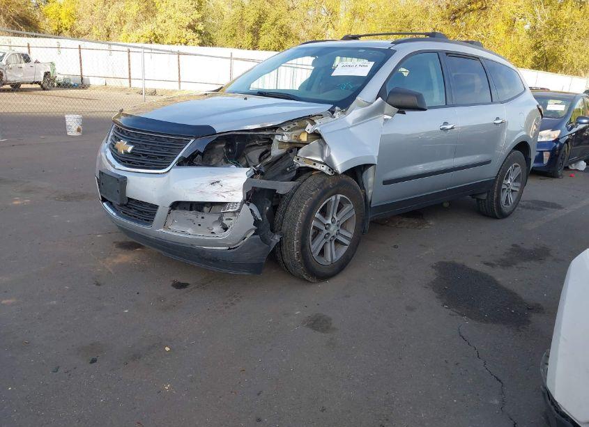 Photo 2 of 2017 Chevrolet Traverse LS (VIN 1GNKRFKD6HJ346407)