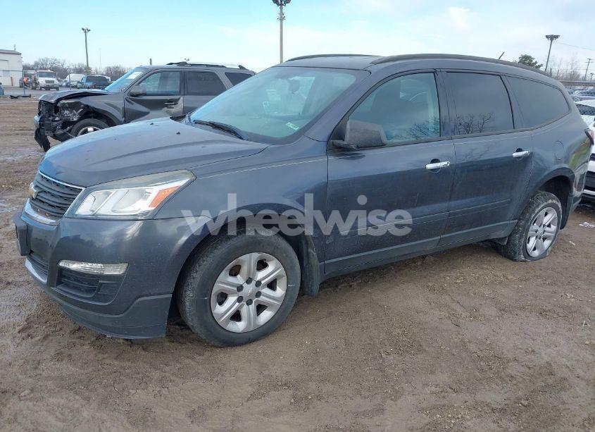 Photo 2 of 2014 Chevrolet Traverse LS (VIN 1GNKRFKD7EJ114202)