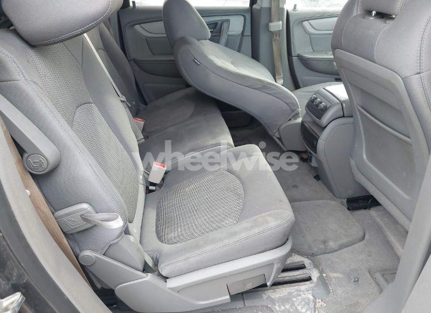 Photo 8 of 2014 Chevrolet Traverse LS (VIN 1GNKRFKD7EJ114202)