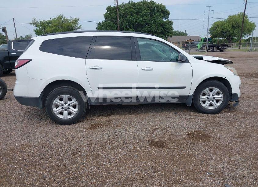 Photo 13 of 2016 Chevrolet Traverse LS (VIN 1GNKRFKD7GJ134601)