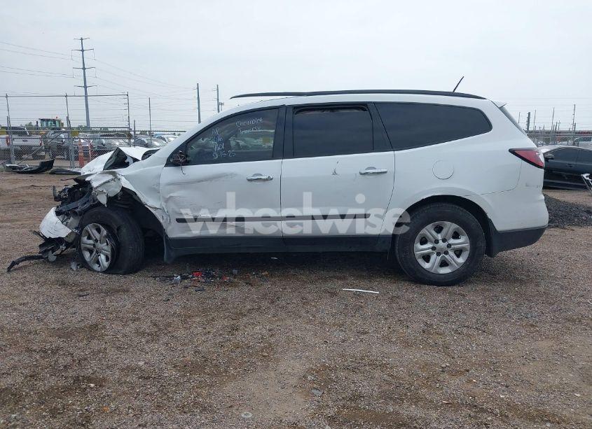 Photo 14 of 2016 Chevrolet Traverse LS (VIN 1GNKRFKD7GJ134601)