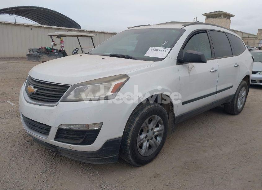 Photo 2 of 2017 Chevrolet Traverse LS (VIN 1GNKRFKD7HJ200002)